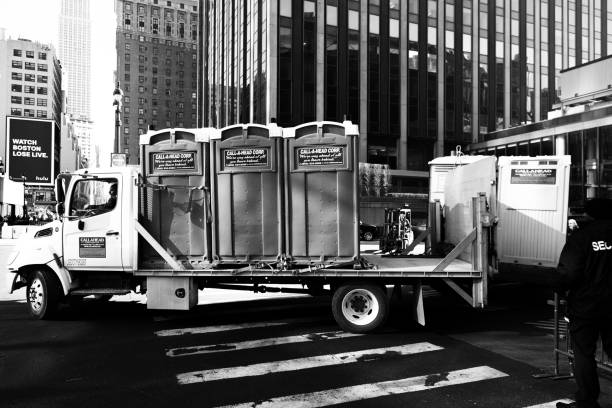 Best Luxury portable toilet rental  in Hilbert, WI